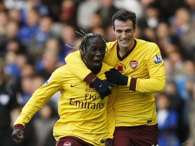 Bacary Sagna otvoril skóre v zápase Arsenalu s Evertonom