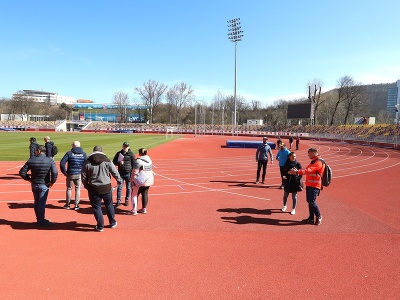 Na snímke zástupcovia Európskej atletiky v priestoroch Národného atletického štadióna SNP na banskobystrických Štiavničkách