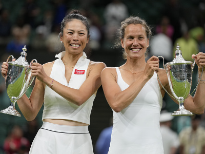 Sie Šu-wej a Barbora Strýcová - víťazky Wimbledonu 2023 v ženskej štvorhre