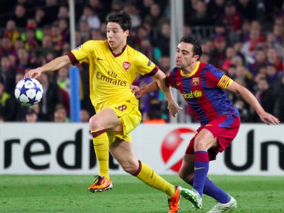 Samir Nasri a Xavi Hernandez 