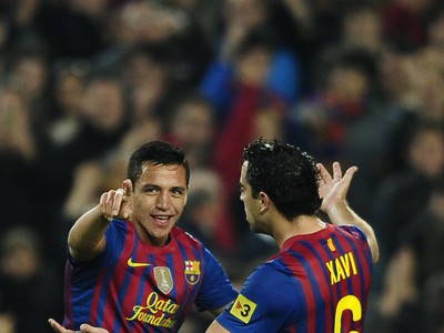 Alexis Sanchez a Xavi