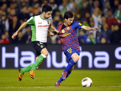Barcelona vyhrala na pôde Racingu Santander