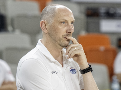 Tréner rakúskych basketbalistov Chris O'Shea 