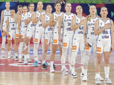 Na snímke slovenské basketbalistky