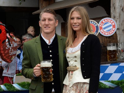 Bastian Schweinsteiger s priateľkou Sarah Brandnerovou