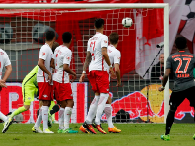 Bayern Mníchov šokoval Lipsko v úplnom závere