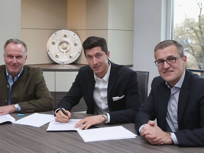 Bayern predĺžil zmluvu s Lewandowskim do roku 2021