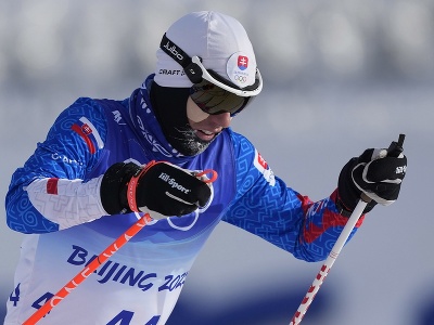 Slovenský reprezentant v behu na lyžiach Ján Koristek počas preteku na 30 km voľnou technikou