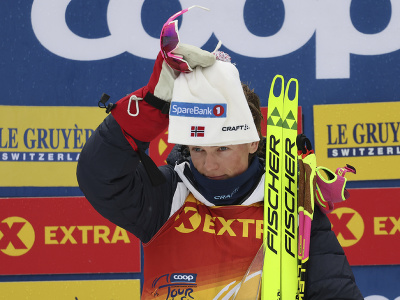 Johannes Hösflot Kläbo ovládol Tour de Ski 2022/23 