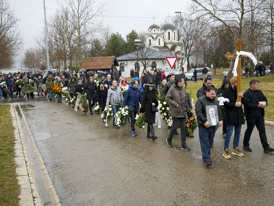 Srbského basketbalového trénera Dejana Milojeviča v pondelok pochovali na belehradskom cintoríne.