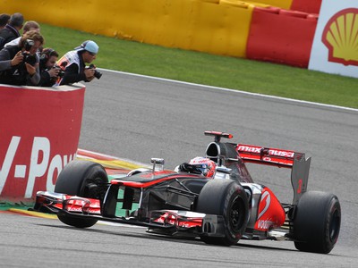 Z pole position v Belgicku odštartuje Jenson Button