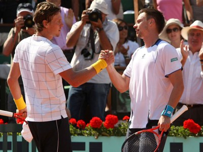 Berdych gratuluje Söderlingovi