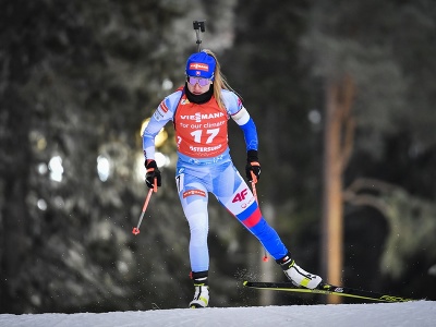 Paulína Fialková v šprinte žien na 7,5 km 1. kola Svetového pohára v biatlone vo švédskom Östersunde