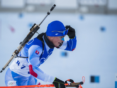 Na snímke slovenský biatlonista Matej Baloga počas vytrvalostných pretekov mužov na 20 km na zimných olympijských hrách ZOH 2022 v Pekingu