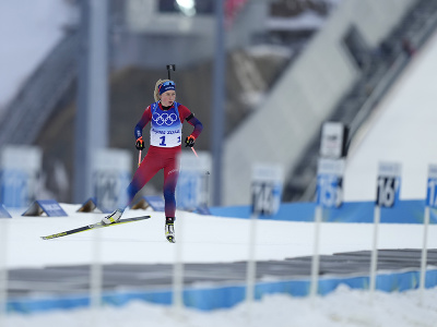 Nórska biatlonistka Tiril Eckhoffová počas šprintu žien na ZOH 2022
