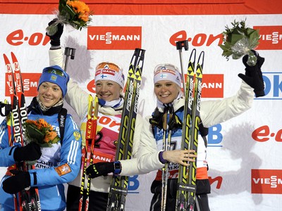 Stupeň víťaziek: Oľga Zajcevová, Kaisa Mäkäräinenová a Mari Laukkanenová