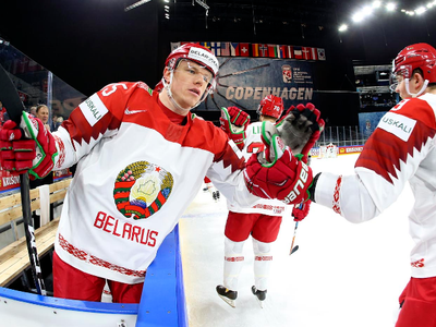 Hráči Bieloruska sa radujú z gólu