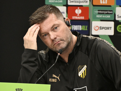 Tréner švédskeho tímu BK Häcken Jens Gustafsson