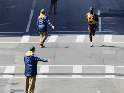 Etiópsky vytrvalec Sisay Lemma vyhral premiérovo vo svojej kariére Bostonský maratón