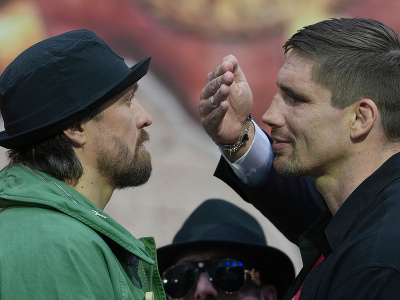 Oleksandr Usyk a Rico