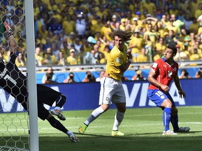 V prvom zápase play off sa stretla domáca Brazília s Chile