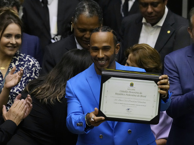 Lewis Hamilton si v Brazílii prevzal čestné občianstvo
