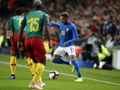 Neymar sa zranil v prípravnom zápase s Kamerunom
