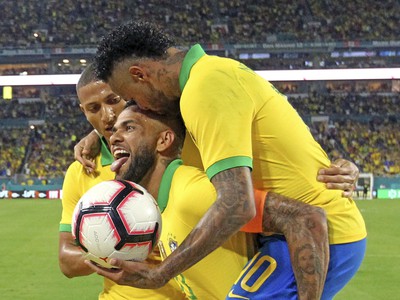 Neymar oslávil návrat gólom