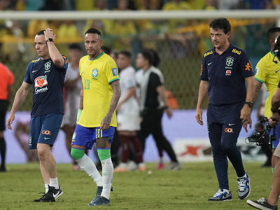 Vľavo hviezda Brazílie Neymar, vpravo tréner kanárikov Fernando Diniz

