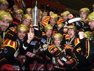 Hokejisti Brynäs sa tešia