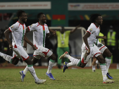 Burkina Faso oslavuje gól
