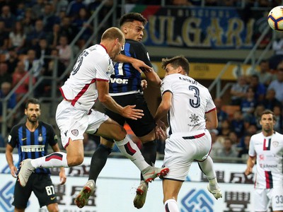 Lautaro Martinez strieľa vedúci gól Interu