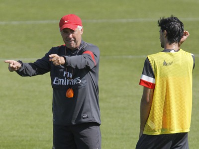 Carlo Ancelotti a Javier