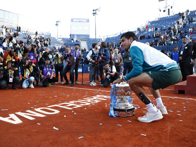 Španielsky tenista Carlos Alcaraz sa stal víťazom turnaja ATP 500 v Barcelone