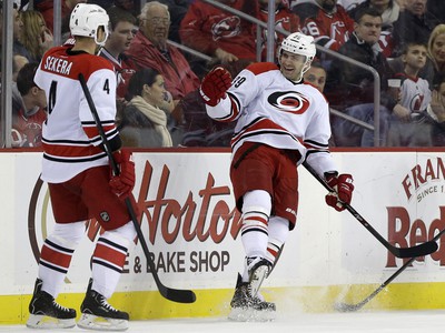 Hráč Carolina Hurricanes Patrick