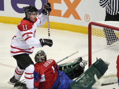 Casey Cizikas otvoril skóre