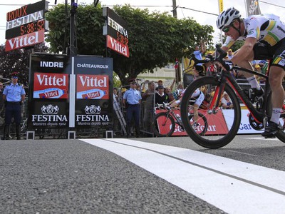 Mark Cavendish na cieľovej páske