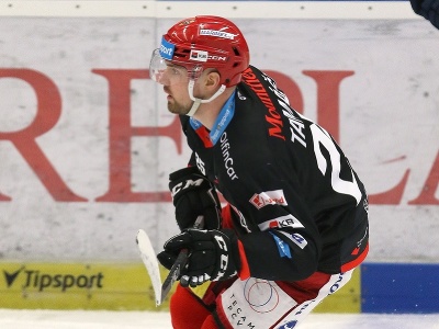 Alex Tamáši v drese