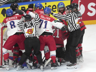 Roztržka medzi kanadskými a českými hokejistami