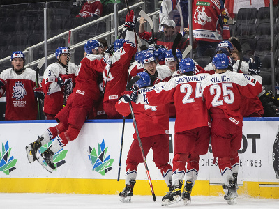 Hokejisti Česka sa tešia z postupu do semifinále