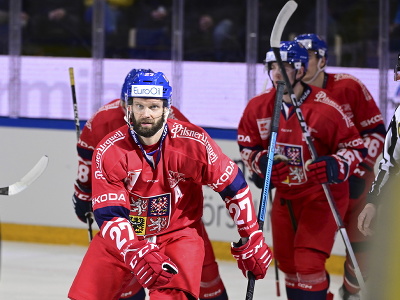 Český hokejista Martin Růžička sa raduje z gólu počas zápasu Česko – Švédsko na Švédskych hokejových hrách