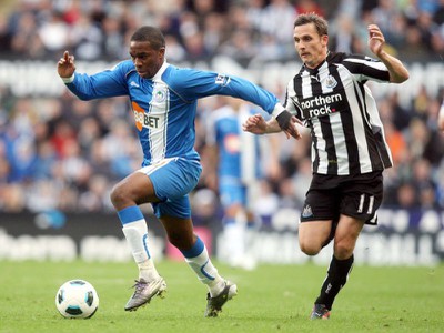 Charles N'Zogbia a Peter