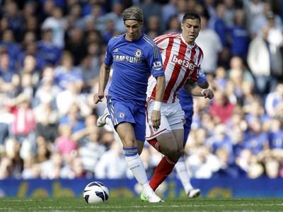 Fernando Torres a Geoff Cameron