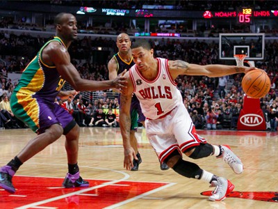 Derrick Rose sa prebíja
