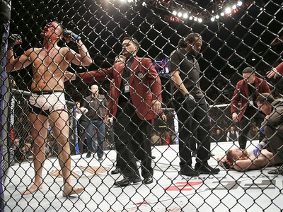 Nate Diaz dokázal poraziť favorizovaného McGregora