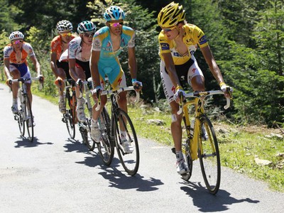 Andy Schleck (v žltom)