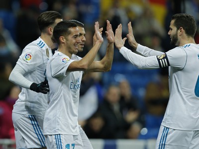 Lucas Vázquez a Nacho oslavujú gól Realu