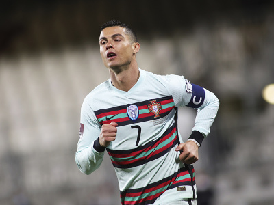 Cristiano Ronaldo v drese Portugalska