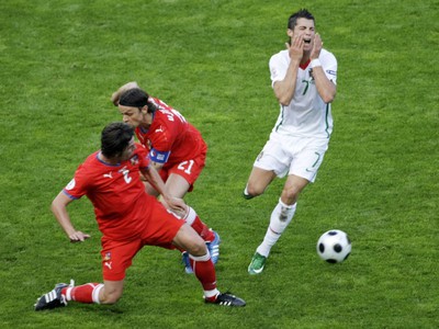Cristiano Ronaldo Cristiano Ronaldo v zápase s Českom na ME 2008