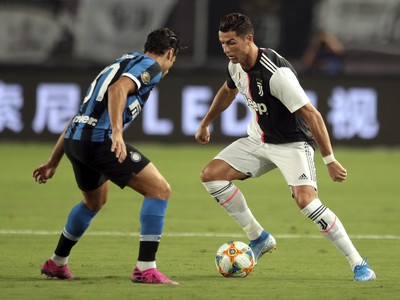 Cristiano Ronaldo pri lopte 